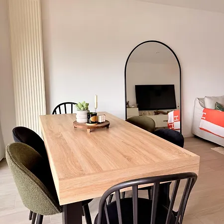 Appartamento 4 Personnes, 2 Min , Bus Direct Centre *